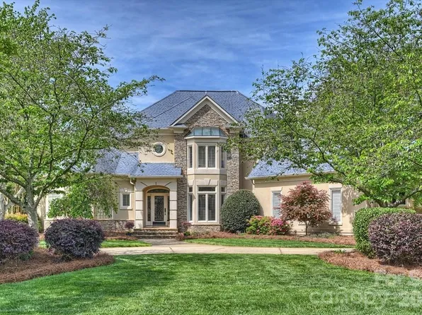 7010 Seton House Ln, Charlotte, NC 28277
