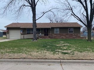 1200 Random Rd, Hoisington, KS 67544