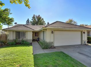 8716 Sunnycrest Ct, Elk Grove, CA 95624