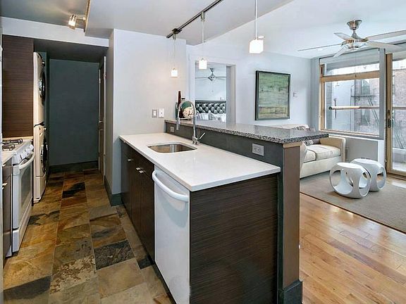 3rd image of 530 E 5th St APT 3F