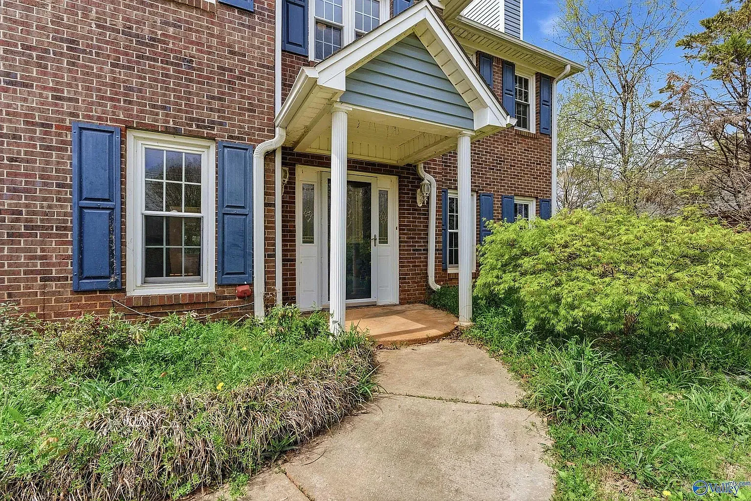 106 Golden Oak Dr — Photo 2