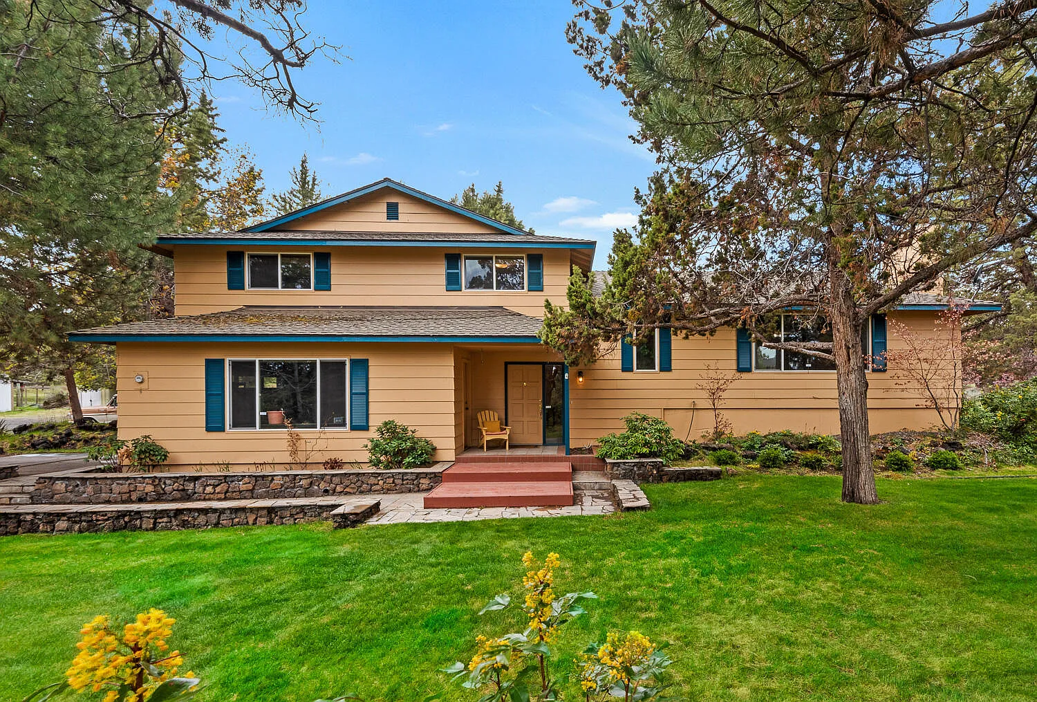 63435 Deschutes Market Rd photo 1