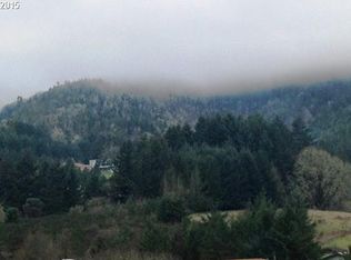 763 Margaret Ct, Yoncalla, OR 97499