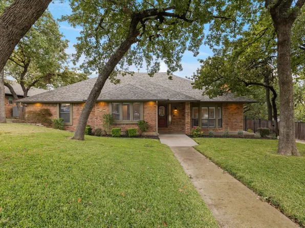 2618 Keystone Dr, Arlington, TX 76006