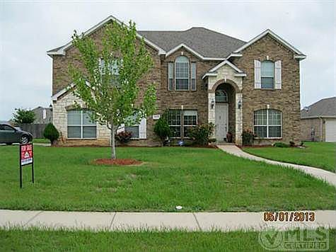 1st image of 1432 Bassett Hound Dr