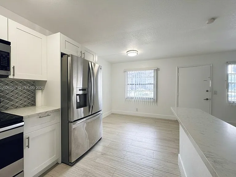 850 SW 133rd Ter #105B — Photo 2