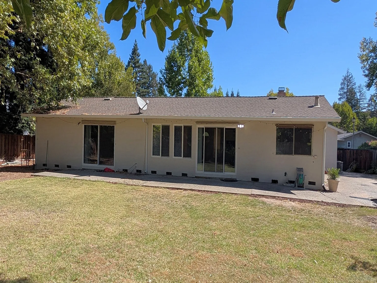 4 bed, 1955 sqft, $5,100 — Photo 4