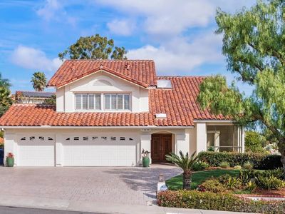 11930 Calle Suntuoso, San Diego, CA, 92128