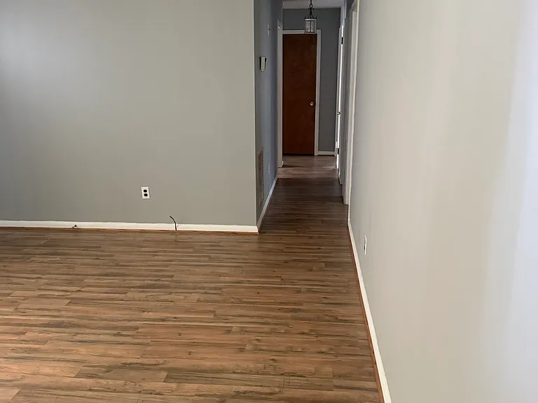 3818 Wyatt St — Photo 4