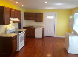 58 Everett St #1, West Haven, CT 06516