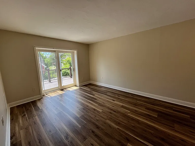 5620 Rippey St #302 — Photo 4