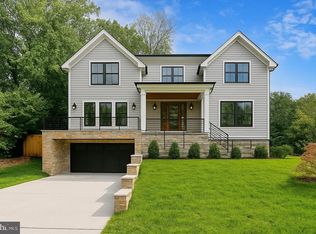 6513 Millwood Rd, Bethesda, MD 20817