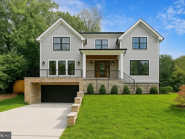 6513 Millwood Rd, Bethesda, MD 20817