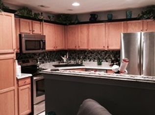 14 Pickwick Pl, Greensboro, NC 27407