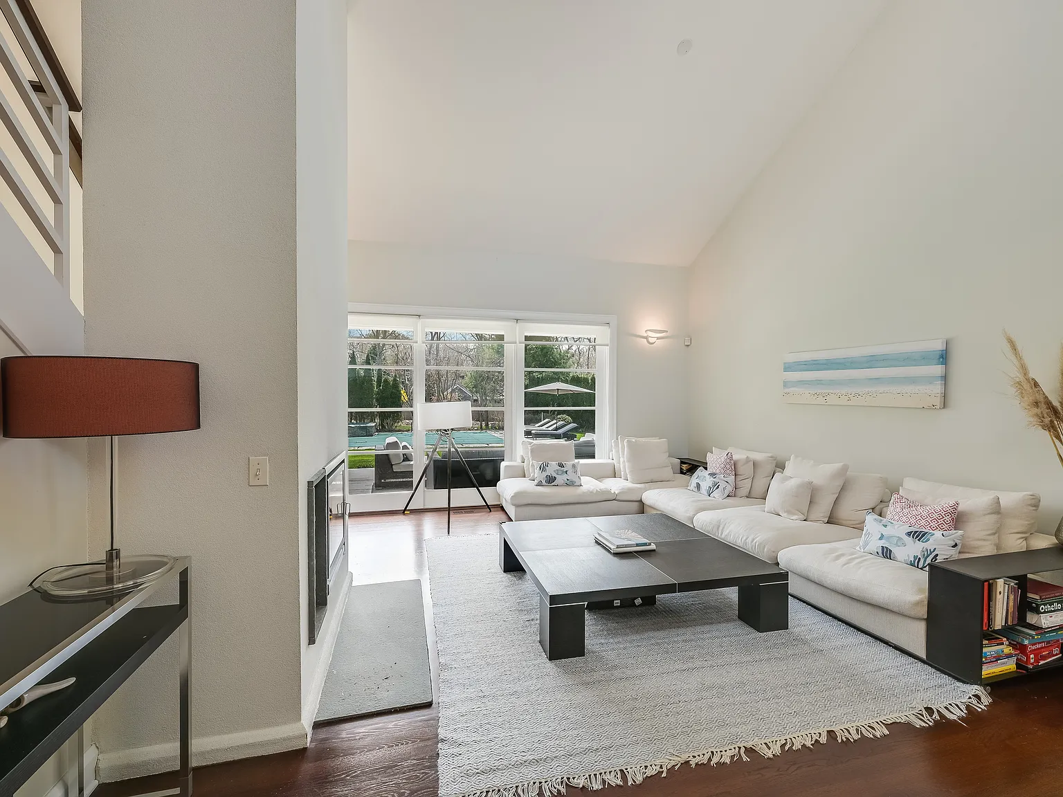 New East Hampton Oasis — Photo 3