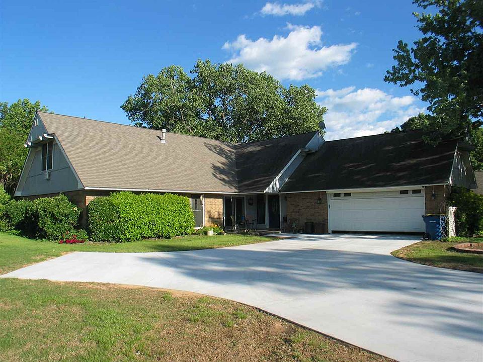 2nd image of 4615 N William Ct