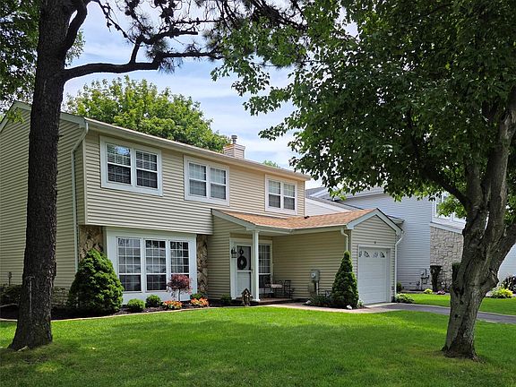 2nd image of 11 Colony Drive