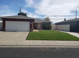 818 Ralph Ave, Manteca, CA 95336