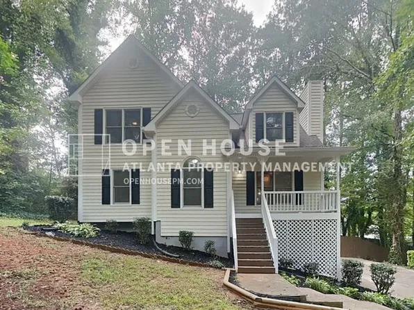 135 Mill Pointe Dr, Dallas, GA 30157