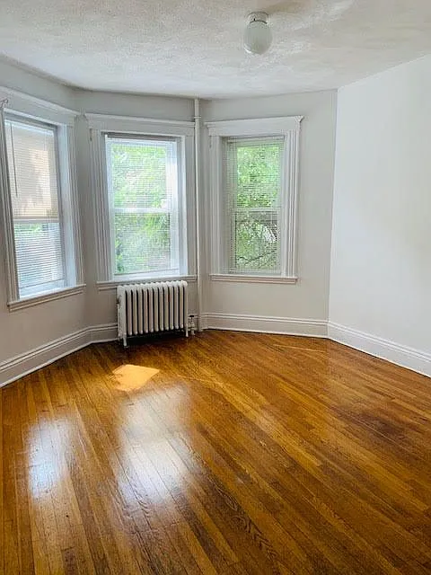 1 bed, $2,100 — Photo 1