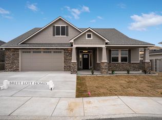 2372 Maggio Loop, Richland, WA 99353