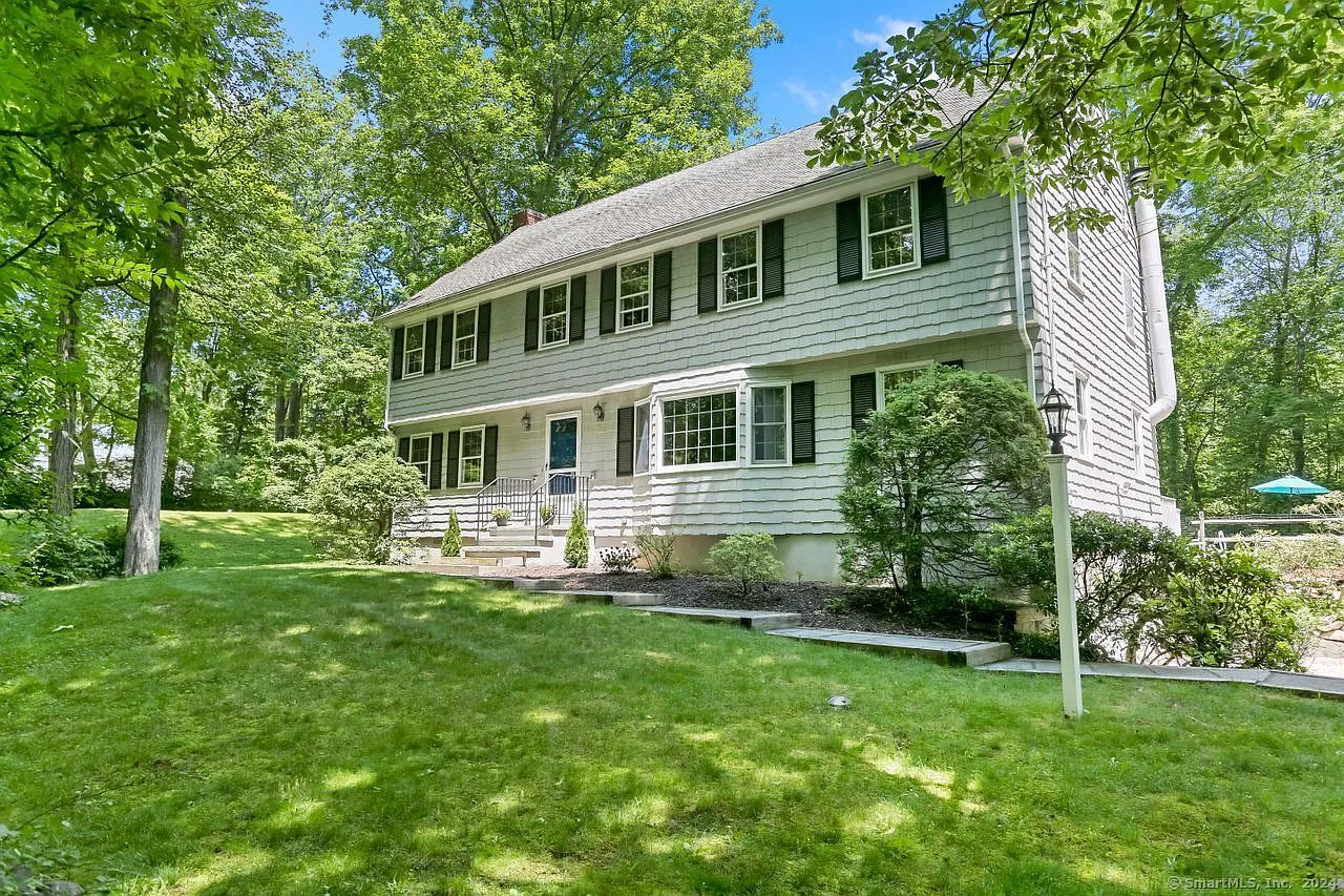 16 Bossy Lane photo 1
