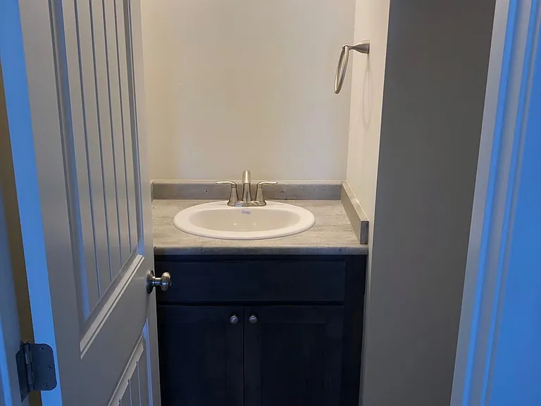 1306 Westwood Cir — Photo 12