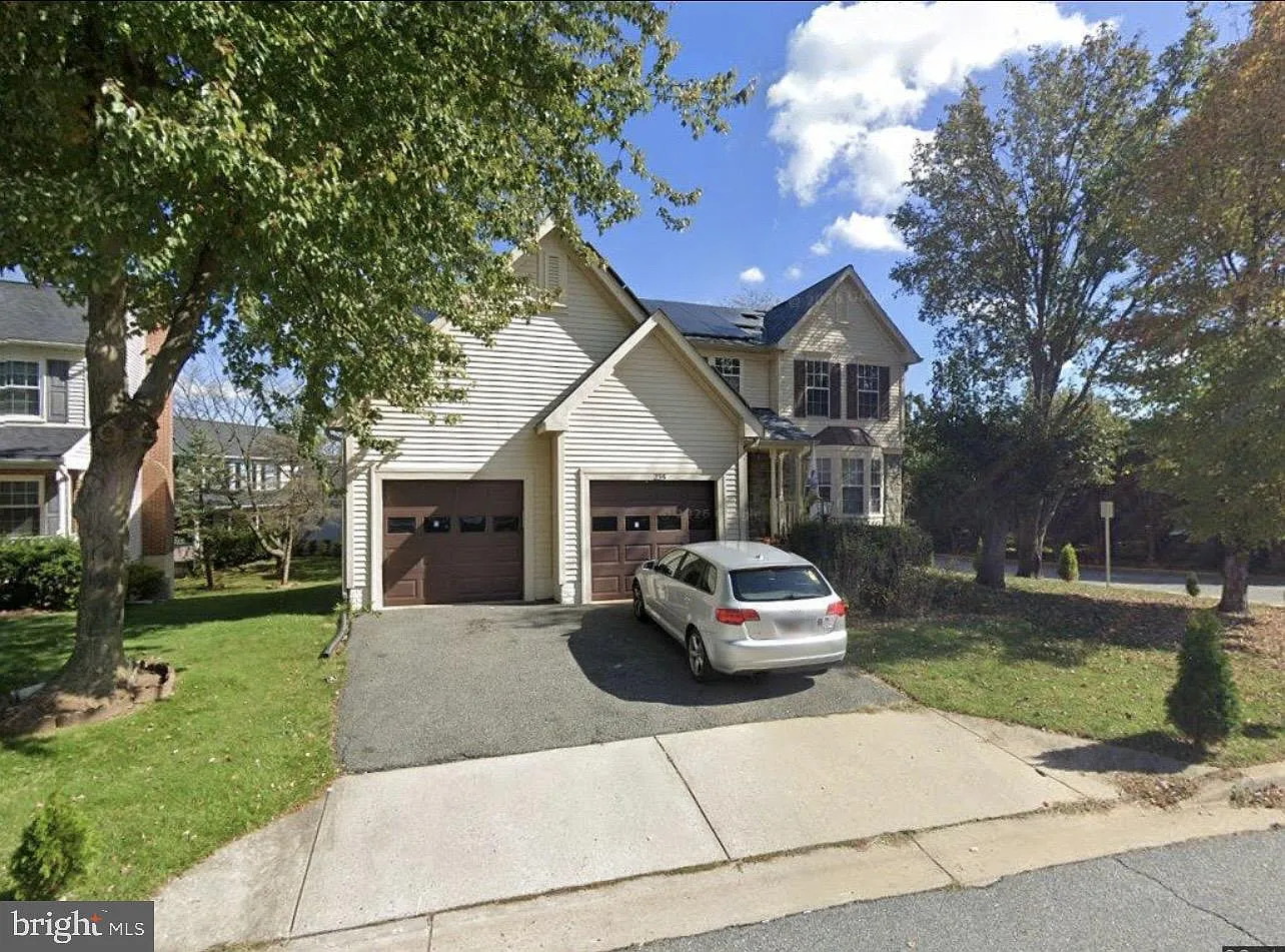 4 bed, 3.5 bath, 2632 sqft, $3,750 — Photo 1