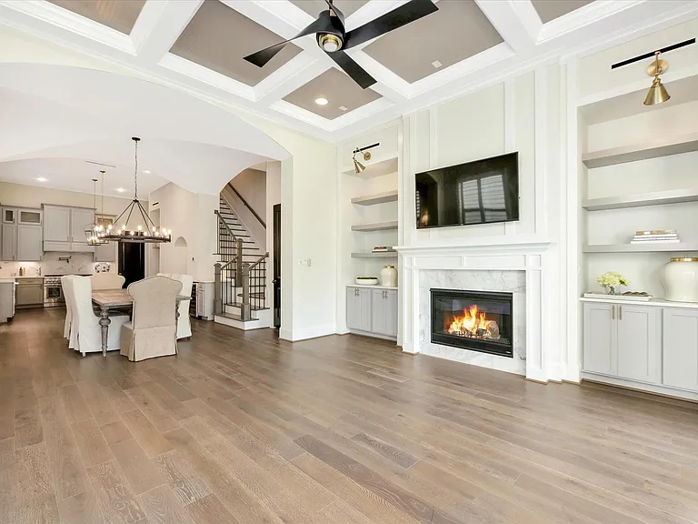 540 W 26th St #A — Photo 15