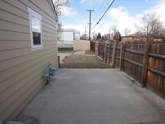 5th image of 3301 W Arkansas Ave