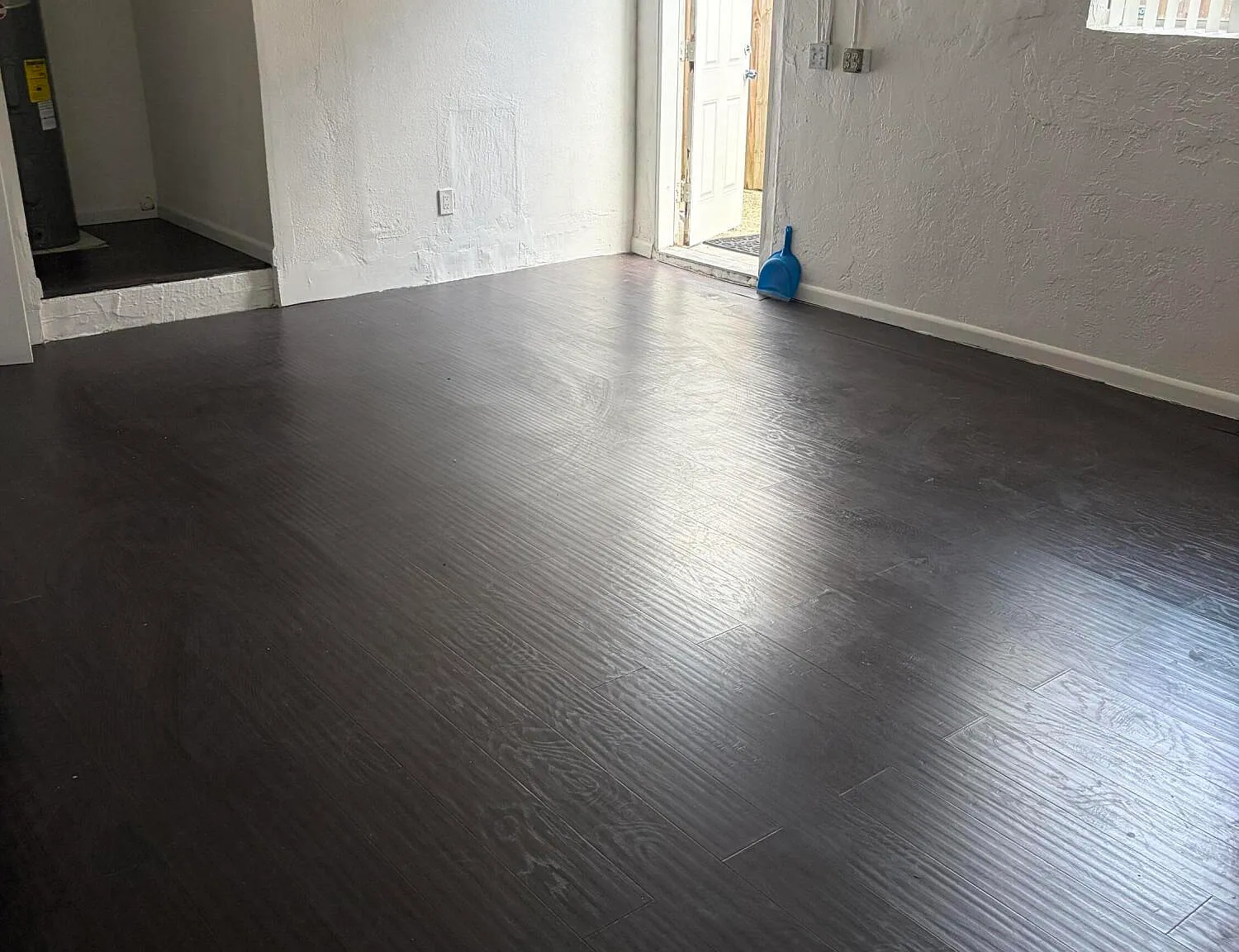 1 bed, 1.0 bath, 1626 sqft, $1,200 — Photo 2