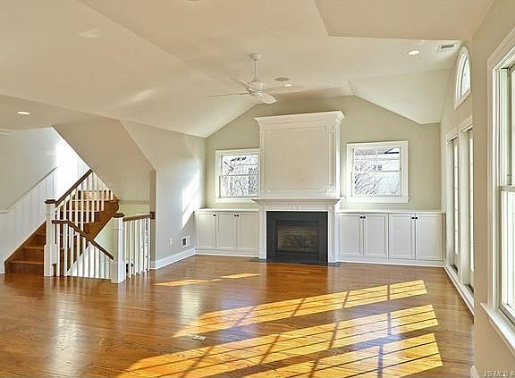 4th image of 112 E Idaho Ave