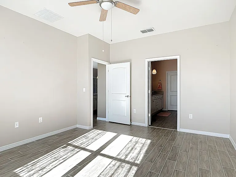 1601 Delphi Way — Photo 24