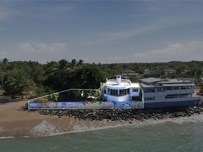 Casa Barco Calle Mar Bella, Vega Baja, PR, 00693