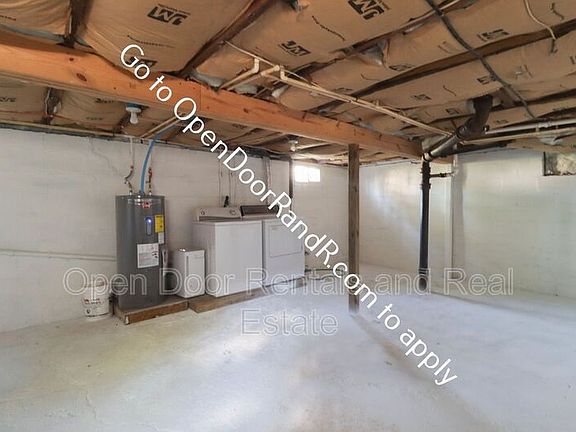 5th image of 116 E Wayne St
