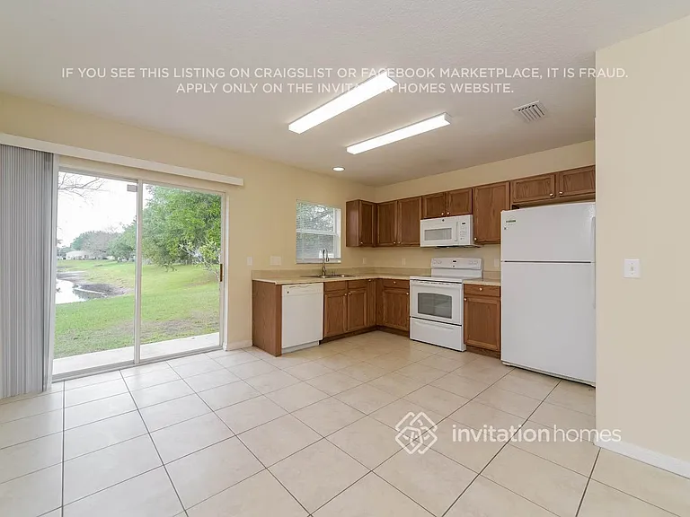 1744 Sage Creek Ct — Photo 7