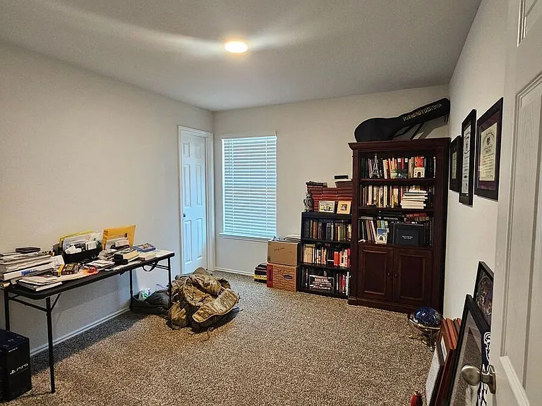 9507 Murandy Dr — Photo 10