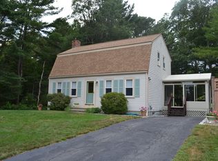 25 Fairway Dr, Onset, MA 02558