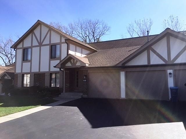 1st image of 833 Thornton Ct APT 1B