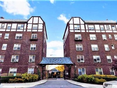 8309 Talbot St APT 4J, Jamaica, NY, 11415