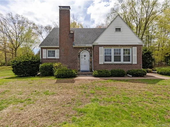 584 Norwich Avenue, Colchester, CT 06415