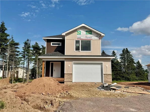 19 Burman St, Sackville, NB E4L 0E7