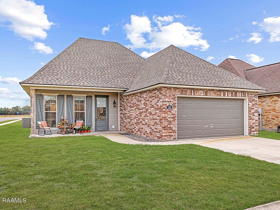1st image of 326 Benedict Dr