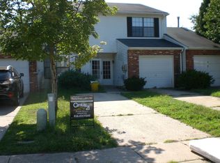 4 Heywood Ln, Sicklerville, NJ 08081