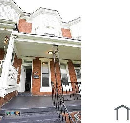 2944 Clifton Ave