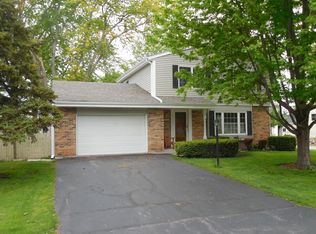 4602 Saint Clair St, Racine, WI 53402