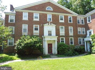 3720 39th St NW, Washington, DC