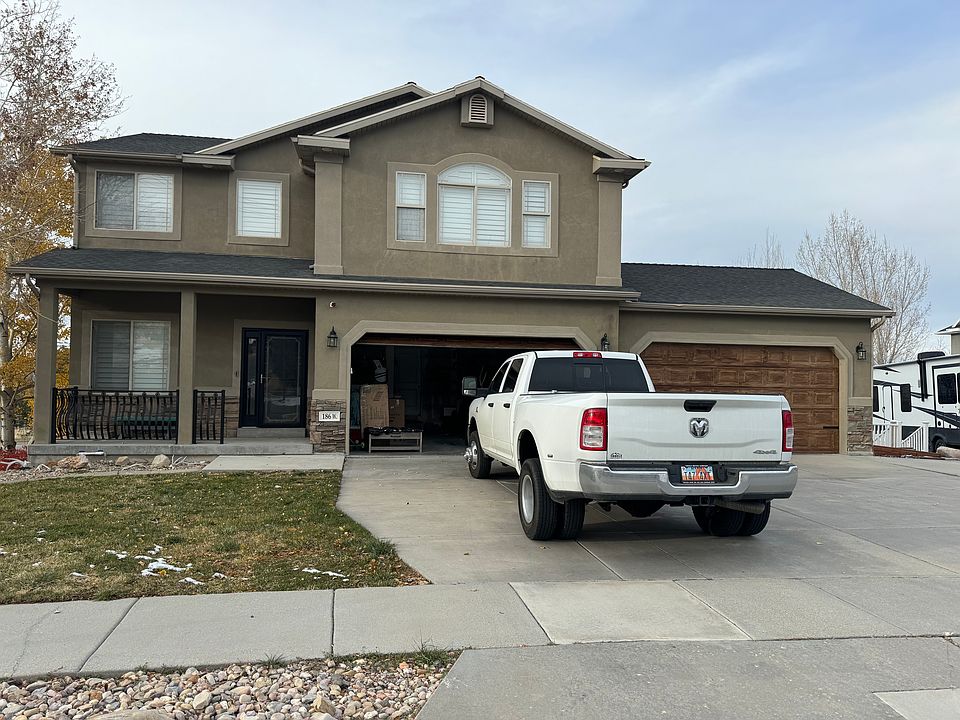 1st image of 186 Heritage Hill Dr