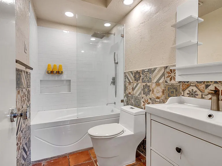 22538 Market Square Ln — Photo 10