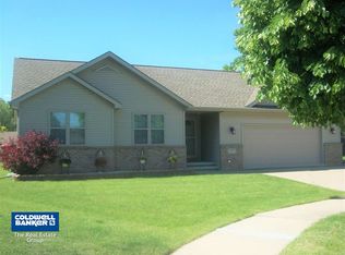 2609 Vista Ct, Appleton, WI 54915